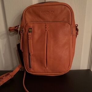 American Leather Co. NWT Women's Crossbody Bag in Sun-kissed